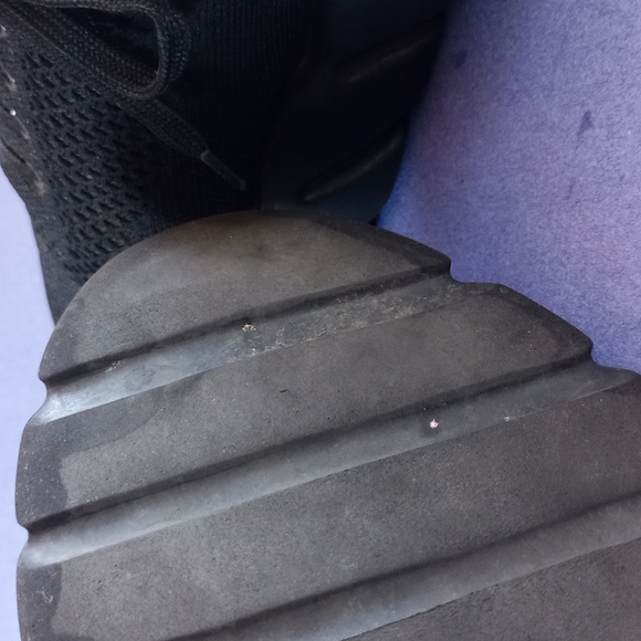 FENDI ROMA Kanye Style Athletic Shoes Black Mesh - Picture 12 of 12